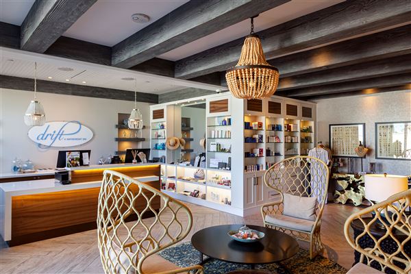 The Waterfront Beach Resort, a Hilton Hotel (9/27/2023 - Credits: Photo Courtesy of The Waterfront Beach Resort)