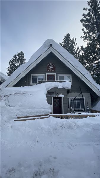 Cinnamon Bear Inn - Mammoth Lakes (2/26/2023 - Credits: Cinnamon Bear Inn)