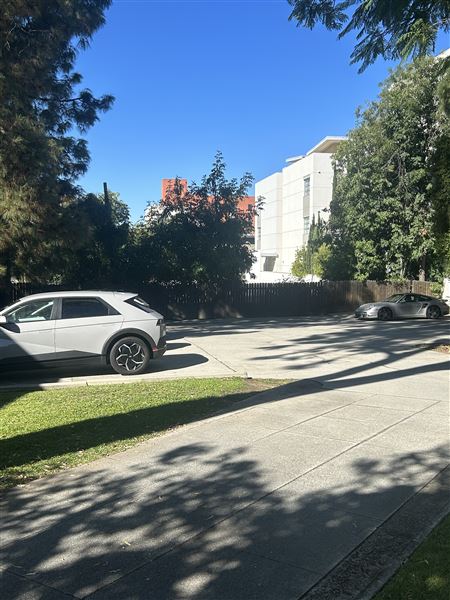 Stoutenburgh House
