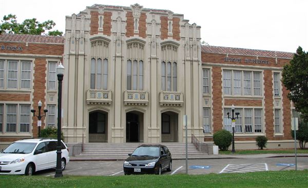 City of Santa Rosa (8/14/2008 - Credits: Santa Rosa High School “Wulfnoth of English Wikipedia, Public domain, via Wikimedia Commons”[ https://upload.wikimedia.org/wikipedia/commons/a/a1/Santa_Rosa_High_School%2C_July_08.jpg])