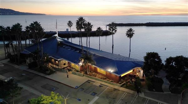 Riviera Mexican Cantina (King Harbor, Redondo Beach, CA on the water) (12/27/2023 - Credits: Chris Bredesen)