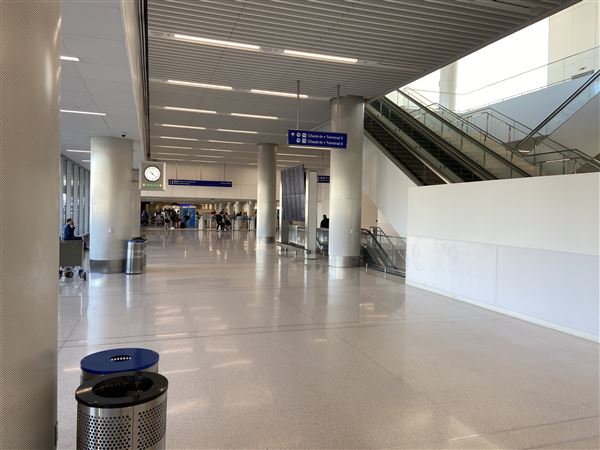 Los Angeles International Airport (LAX) - T5.5 Ticketing Escalators (1/9/2024 - Credits: Michael S. Hoffner)