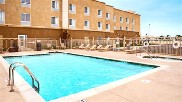 Hampton Inn & Suites Ridgecrest (3/26/2024)