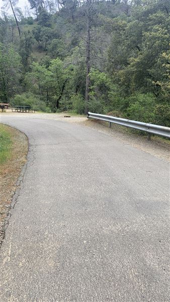 Crystal Creek Falls - Whiskeytown National Recreation Area - Road you can drive up to the falls (5/4/2024 - Credits: Crystal Creek Falls)