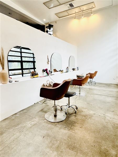 Virgo Salon (5/9/2024 - Credits: Jacqueline Behnke)