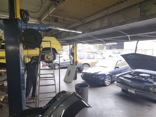 Auto Repair shop in the heart of Hollywood (5/30/2024 - Credits: Jordan zell)