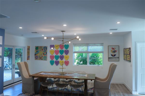 Suburban House Van Nuys (7/18/2024 - Credits: submitted by: Susan Krieg)