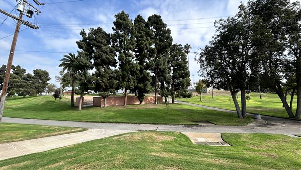 Edward Vincent Park - Outdoor Amphitheater (10/17/2024 - Credits: Brandy Davis)