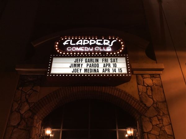 Flappers Comedy Club and Restaurant (Burbank) (10/28/2024 - Credits: Flappers Comedy Club)