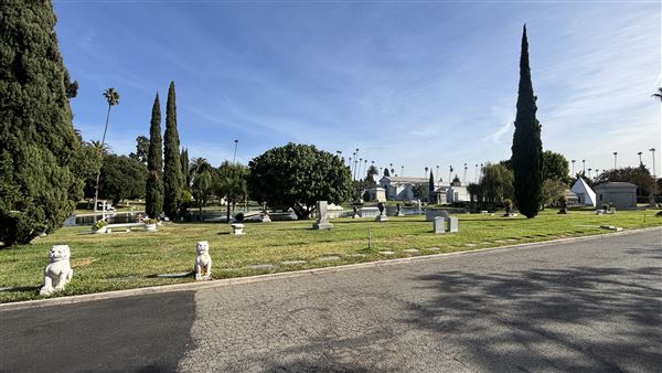 Hollywood Forever Cemetery (11/7/2024 - Credits: Brandy Davis)