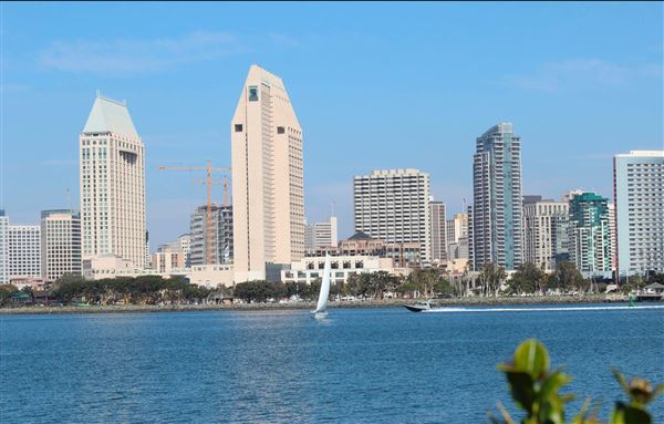 Coronado Ferry Landing Park and Beach (11/17/2011 - Credits: Joel Boling)