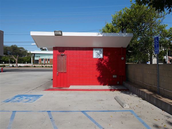 1960s Modern Restaurant Drive Thru (7/23/2024 - Credits: Dave Mortell)