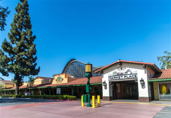 Knott's Berry Farm & Knott's California Marketplace - Knott's Berry Farm California Marketplace (5/20/2025 - Credits: Six Flags Entertainment Corporation)