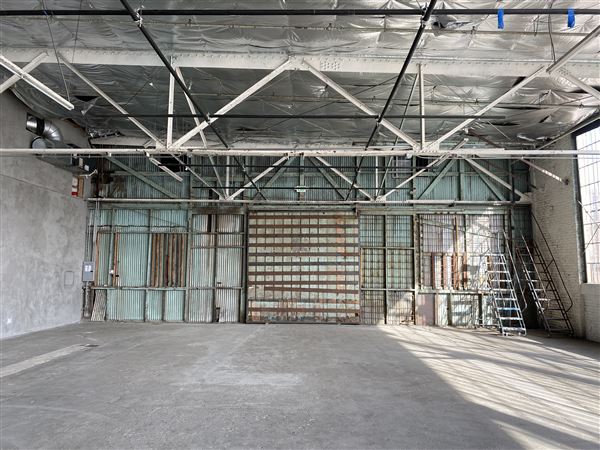 Studios 60 H20 Stage (6/10/2025 - Credits: submitted by: Nathan Enayati)