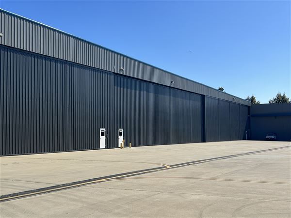 Aeroplex / Aerolease Group - Long Beach Airport (LGB) (7/1/2025 - Credits: submitted by: Daniel  Sanchez)