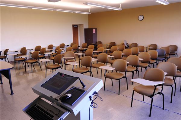 Mount Saint Mary's College, Chalon Campus (1/22/2013 - Credits: Leo Fialho)