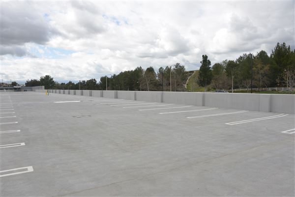 College of the Canyons - Lot 7 Parking Structure (3/21/2019 - Credits: Leo Fialho)