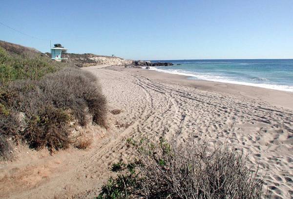 Leo Carrillo State Park and Beach (SP) (12/31/2003)