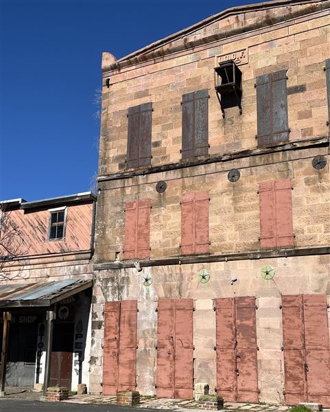 Mokelumne Hill - Oddfellows Building (10/22/2025 - Credits: Calaveras Visitors Bureau & Film Commission)