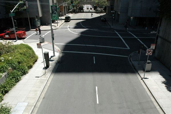 Financial District, San Francisco - Davis at Clay (10/29/2025 - Credits: San Francisco City & County Film Commission)