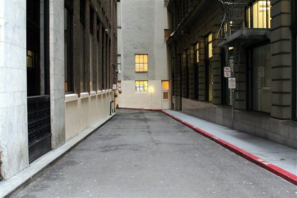 Financial District, San Francisco - Treasury Alley (10/29/2025 - Credits: San Francisco City & County Film Commission)