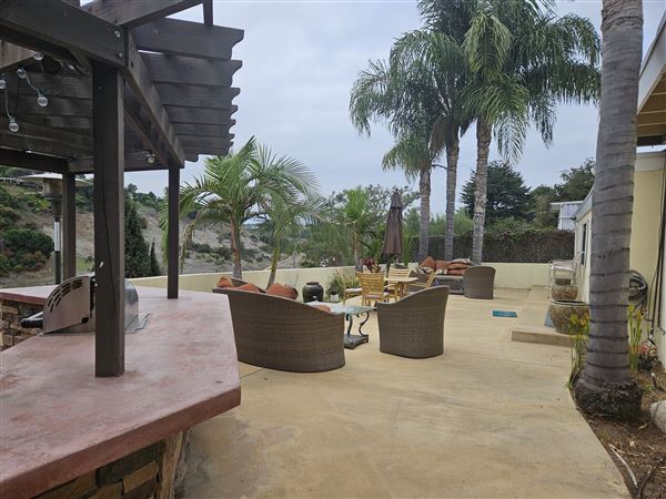 Don Luis Dr. Home (11/5/2025 - Credits: Gerae Vernon)