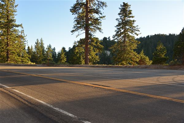 Angeles Crest Highway - SR2 - MM 61.80 - 60.0 Eagle's Roost (Outside TMZ) (7/28/2017 - Credits: Leo Fialho)