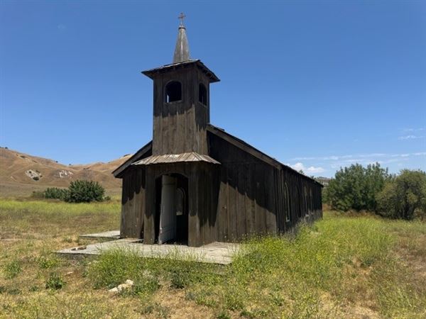 Big Sky Movie Ranch - Church (11/17/2025 - Credits: Owner)