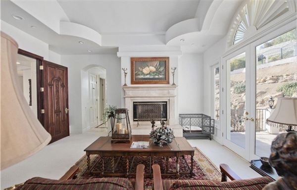 Chatsworth Hills Estate (12/5/2025 - Credits: Artur Harutyunyan)