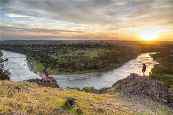 Sacramento River Bend (12/11/2025 - Credits: Bob Wick - Bureau of Land Management)