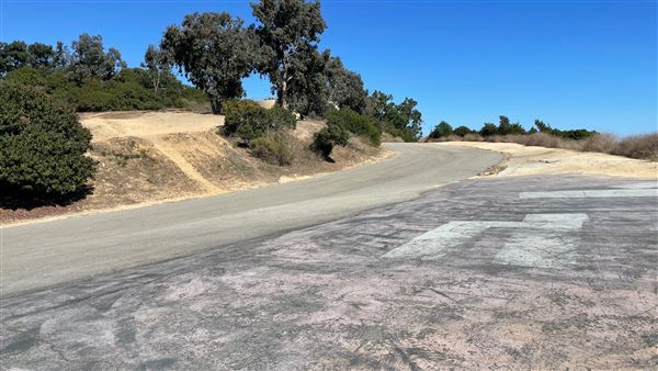 Griffith Park - Vista Del Valle Helipad (10/18/2023 - Credits: Leo Fialho)