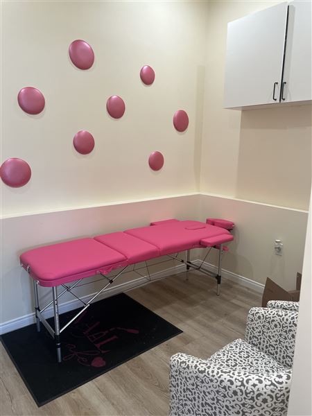 Nail Cafe (1/9/2026 - Credits: submitted by: Fabiola  Hidari)