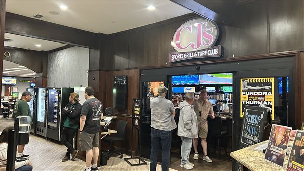 CJ's Sports Grill & Turf Club at Econo Lodge & Lake Elsinore Casino (3/29/2026 - Credits: Brandy Davis)