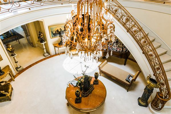 Cinematic LA Estate W/Gardens, Pool & Grand Stairs (4/5/2025 - Credits: Elegant Textiles, Inc.)