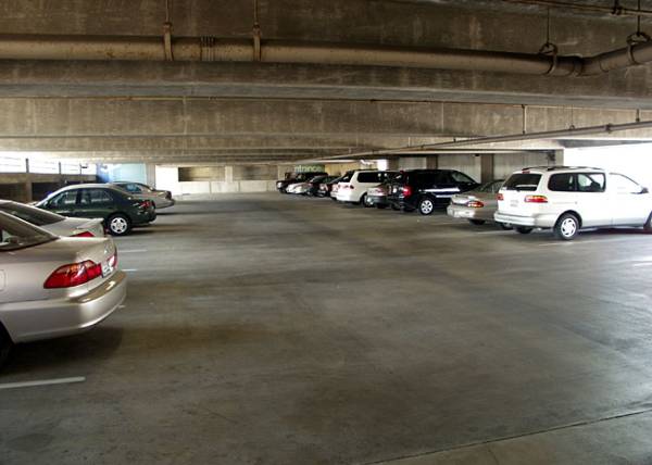 Van Nuys State Building - Department of General Services (DGS) (12/31/2003)
