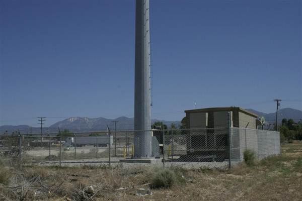 Communications Tower; 128th & Pearblossom Highway (5/20/2011 - Credits: Lindsay Mizrahi)