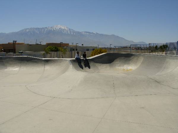 Sgt Hodge Skate Park - Desert Hot Springs (4/9/2006)