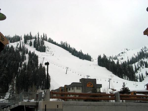The Village at Palisades Tahoe (2/3/2009)