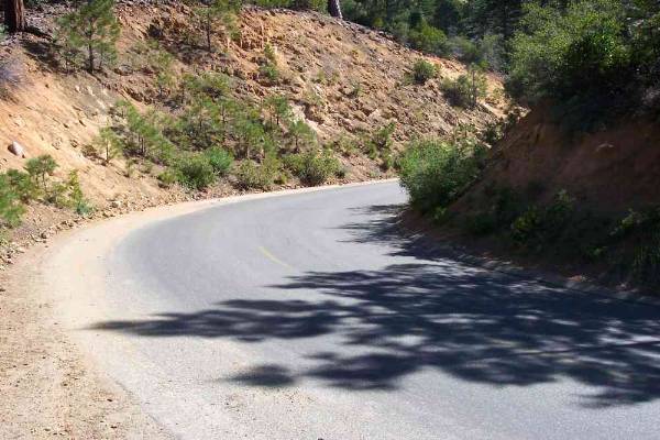 Beasore Road - More Mountain Roads at www.filmyosemite.com (5/31/2009 - Credits: Dave Wolin)