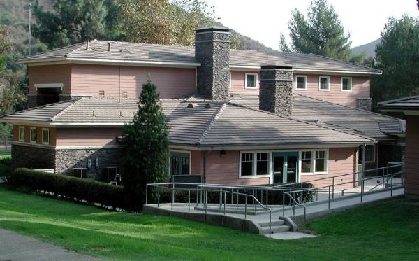 Camp Hollywoodland (12/31/2003)