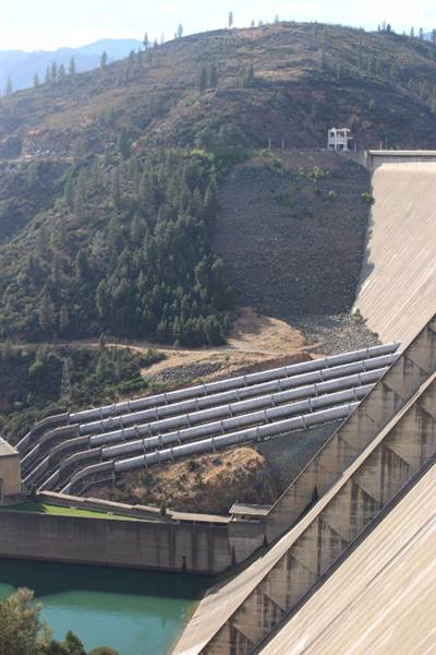 Shasta Dam (10/30/2015 - Credits: Jill Naumann)