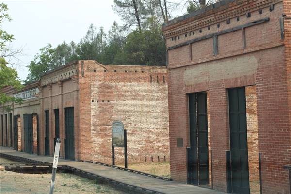 Shasta State Historic Park (SHP) (10/30/2015 - Credits: Jill Naumann)