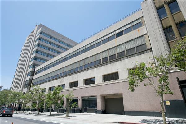 Los Angeles Times Building (12/16/2015)