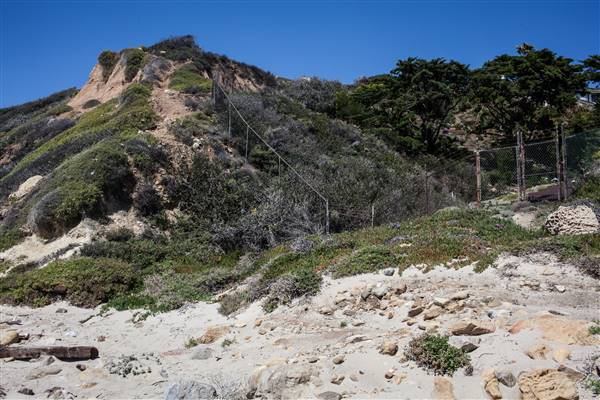 El Pescador State Beach @ Robert H. Meyer Memorial State Beach (SB) - CFC (4/1/2016 - Credits: Photo courtesy of Gillian Bissonnette, California Film Commission)
