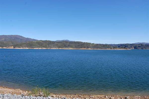 Castaic Lake State Recreation Area (SRA) - lake administered by Los Angeles County (4/5/2016)