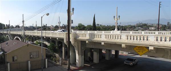 4th Street Bridge (5/8/2012 - Credits: By Downtowngal (Own work) [CC BY-SA 3.0 (http://creativecommons.org/licenses/by-sa/3.0)], via Wikimedia Commons)