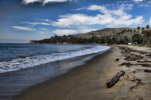 Refugio State Beach (SB) (9/28/2012 - Credits: "Refugio State Beach" by Pam Lane (CC BY-NC-ND 2.0)[https://creativecommons.org/licenses/by-nc-nd/2.0/legalcode]https://www.flickr.com/photos/pamlane/)