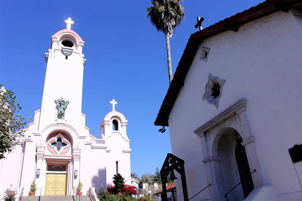 Mission San Rafael Arcangel (10/18/2013 - Credits: "Mission San Rafael Arcangel-456" by Rachel Titiriga (CC BY 2.0)[https://creativecommons.org/licenses/by/2.0/legalcode]https://www.flickr.com/photos/pocait/)