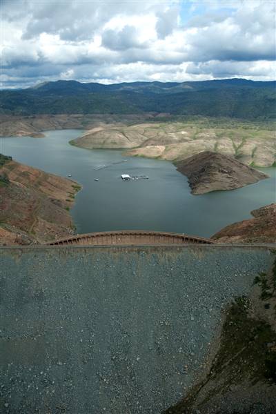 Lake McClure & Barrett Cove Recreation Area (3/2/2015 - Credits: Photo courtesy of California Department of Water Resources)