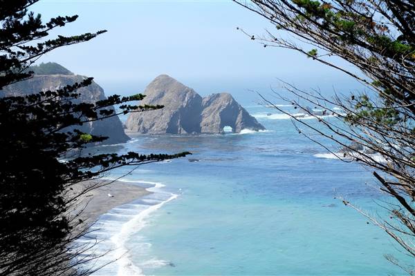 Greenwood State Beach (SB) (7/23/2016 - Credits: "Greenwood Beach State Park" by Mark & Andrea Busse (CC BY-NC-ND 2.0)[https://creativecommons.org/licenses/by-nc-nd/2.0/legalcode]https://www.flickr.com/photos/busse/)